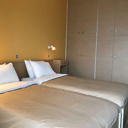 Galaxy Hotel Карист Екстер'єр фото