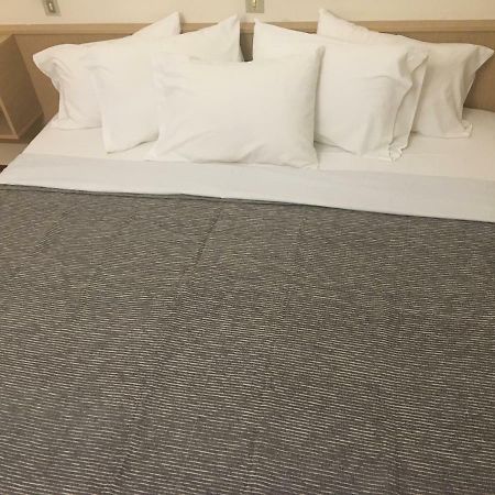Galaxy Hotel Карист Екстер'єр фото
