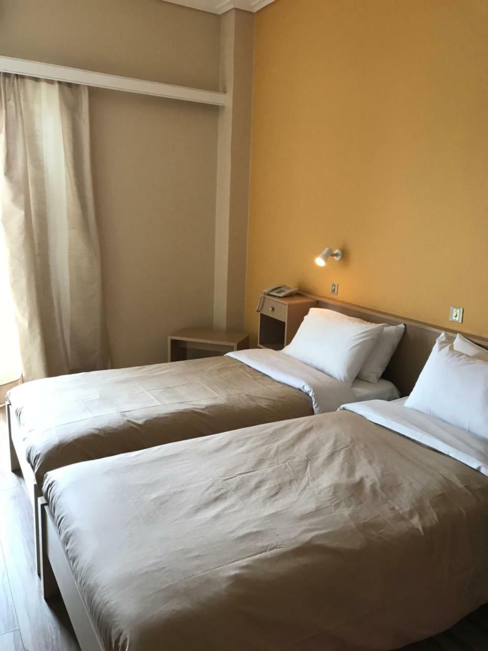 Galaxy Hotel Карист Екстер'єр фото